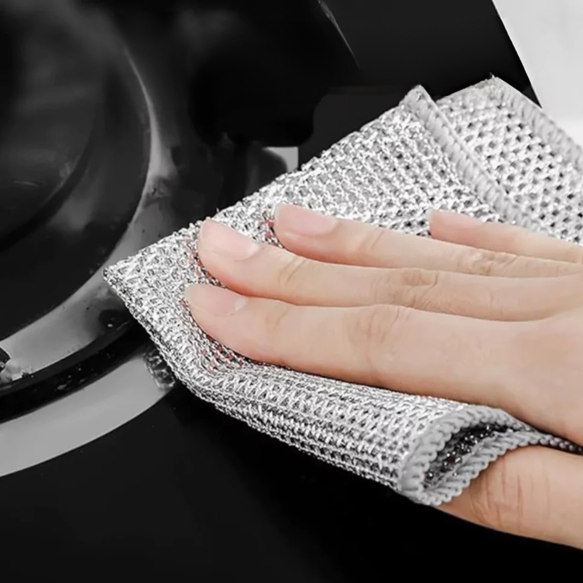 UltraWipe™ – Kraftfull Rengöringsduk som Tar Bort Fett & Smuts på Sekunder